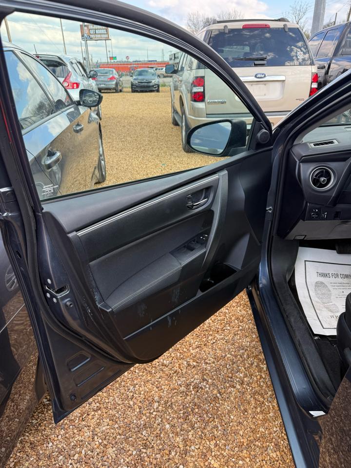 Toyota Corolla LE CVT 2017