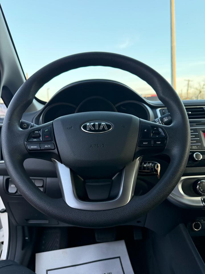 Kia Rio LX 6A 2016