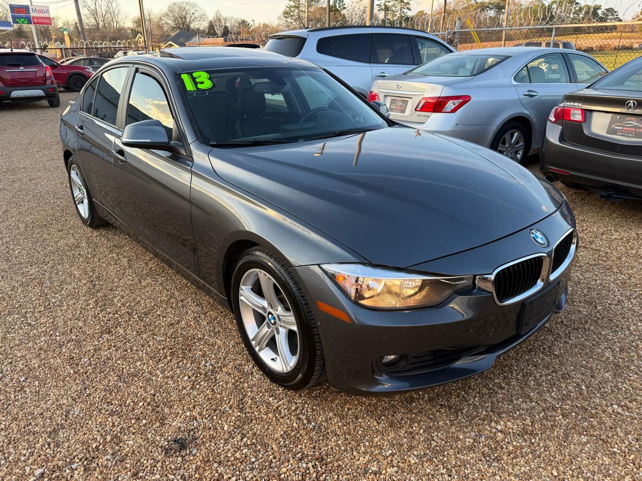 BMW 3-Series 328i Sedan 2013