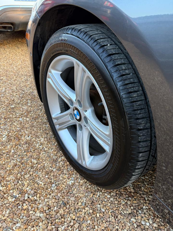 BMW 3-Series 328i Sedan 2013