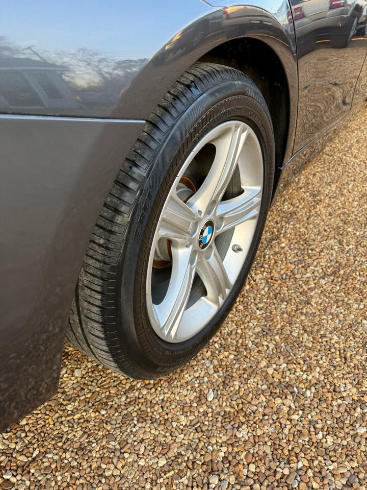 BMW 3-Series 328i Sedan 2013