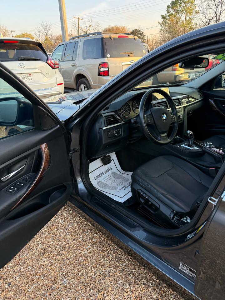 BMW 3-Series 328i Sedan 2013