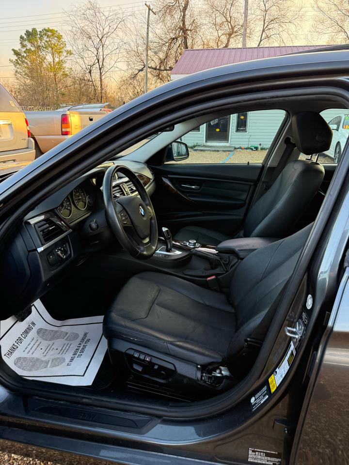 BMW 3-Series 328i Sedan 2013