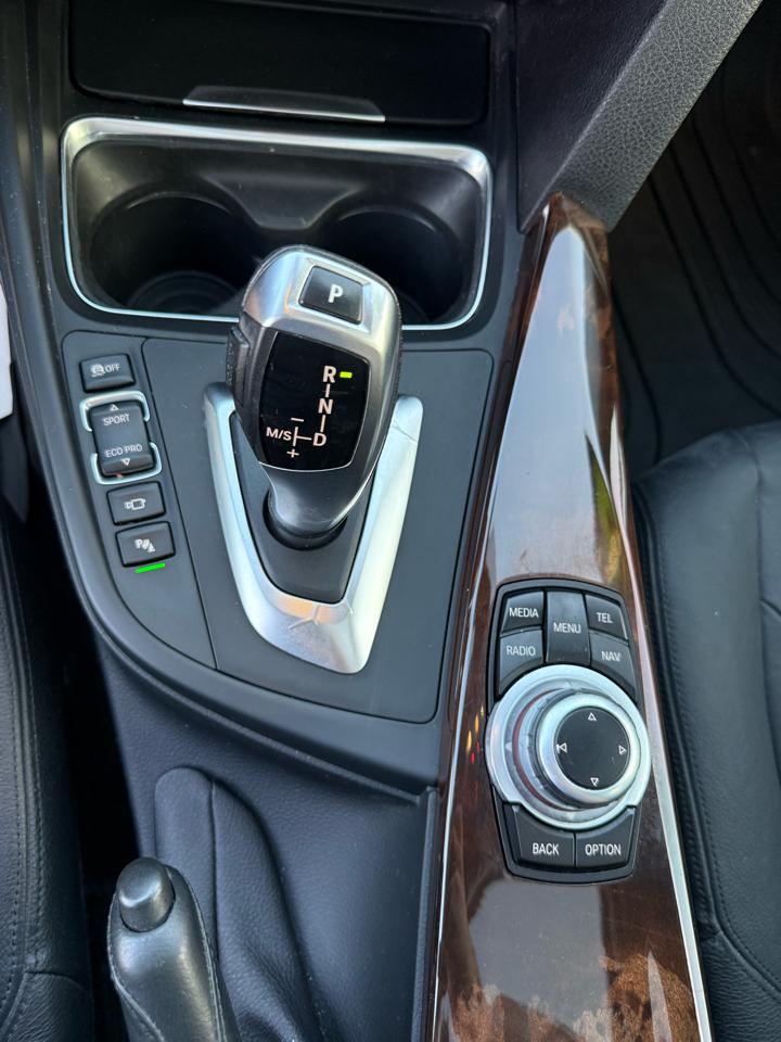 BMW 3-Series 328i Sedan 2013