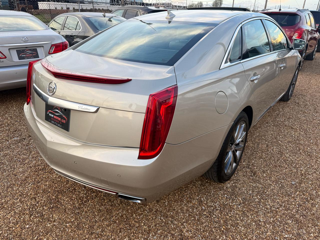 Cadillac XTS Luxury 2013