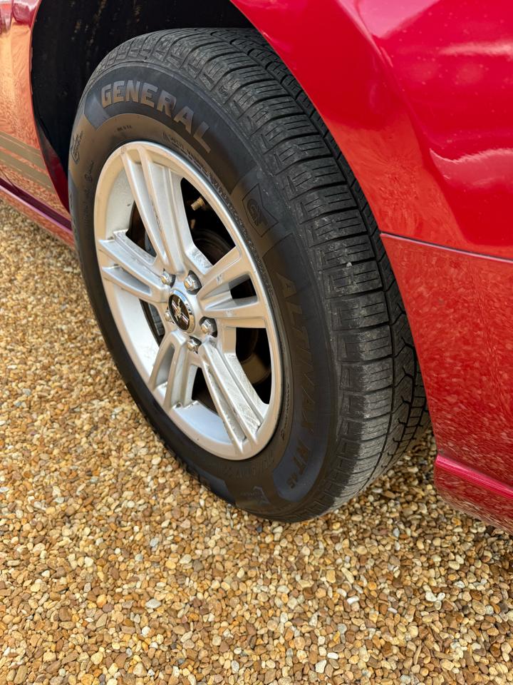 Ford Mustang V6 Coupe 2013