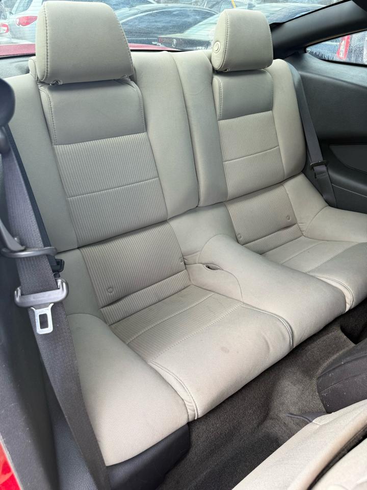 Ford Mustang V6 Coupe 2013