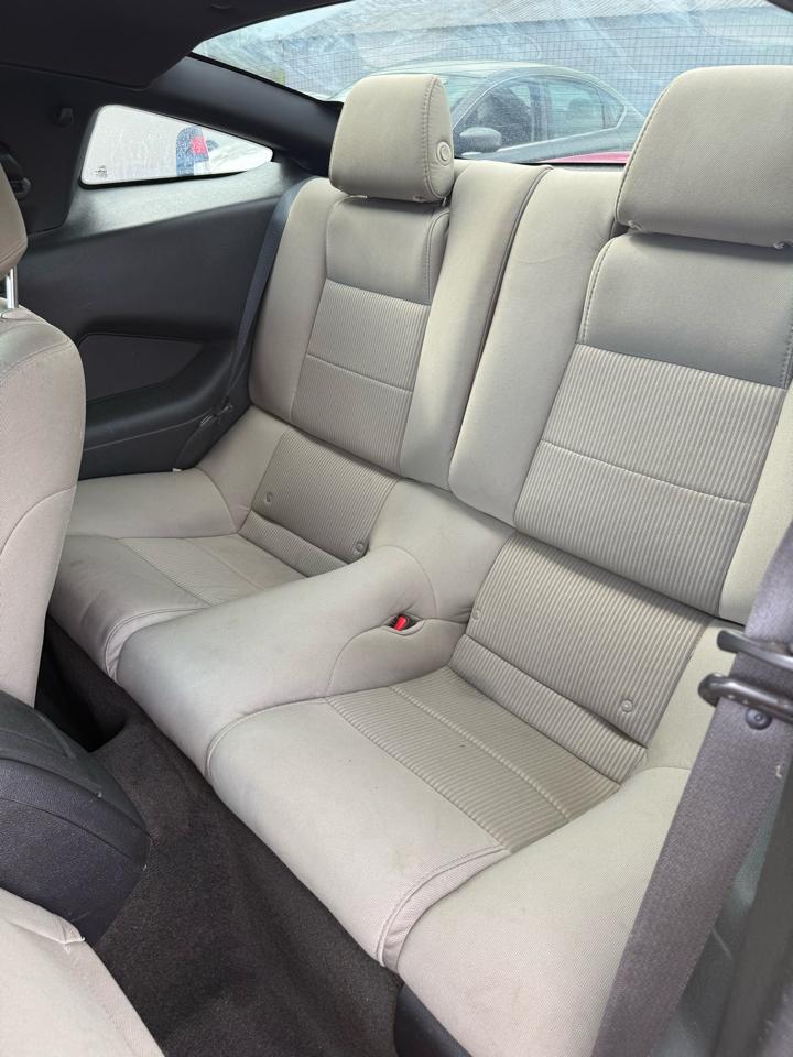 Ford Mustang V6 Coupe 2013