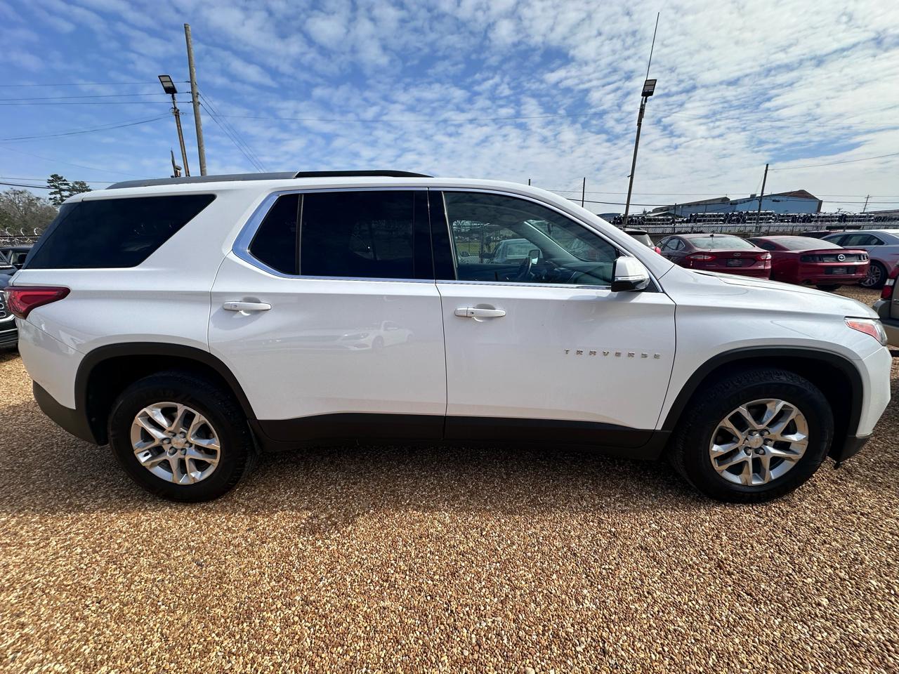 Chevrolet Traverse LT Cloth FWD 2018