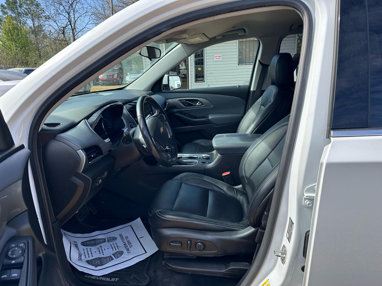 Chevrolet Traverse LT Cloth FWD 2018