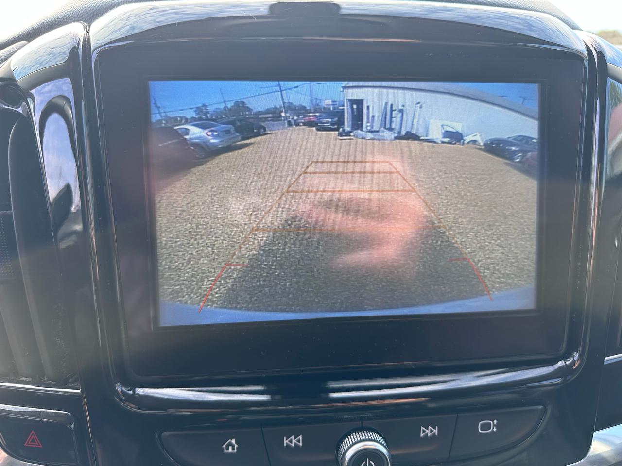 Chevrolet Traverse LT Cloth FWD 2018