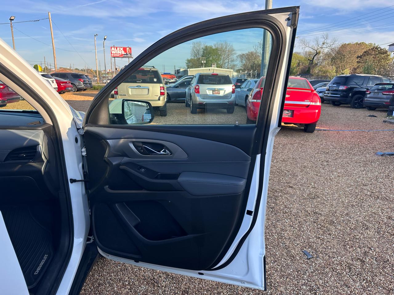 Chevrolet Traverse LT Cloth FWD 2018