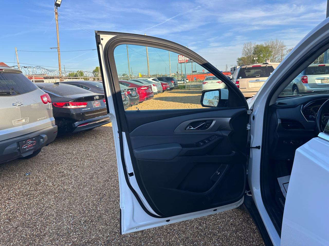 Chevrolet Traverse LT Cloth FWD 2018