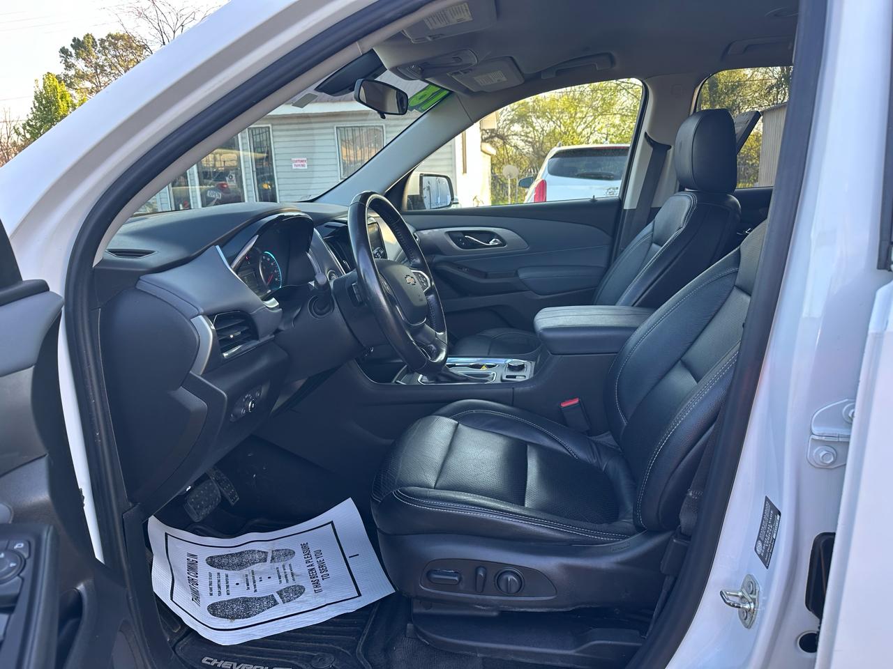 Chevrolet Traverse LT Cloth FWD 2018