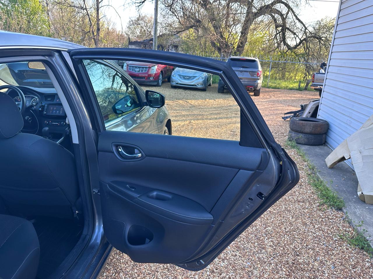 Nissan Sentra S CVT 2019