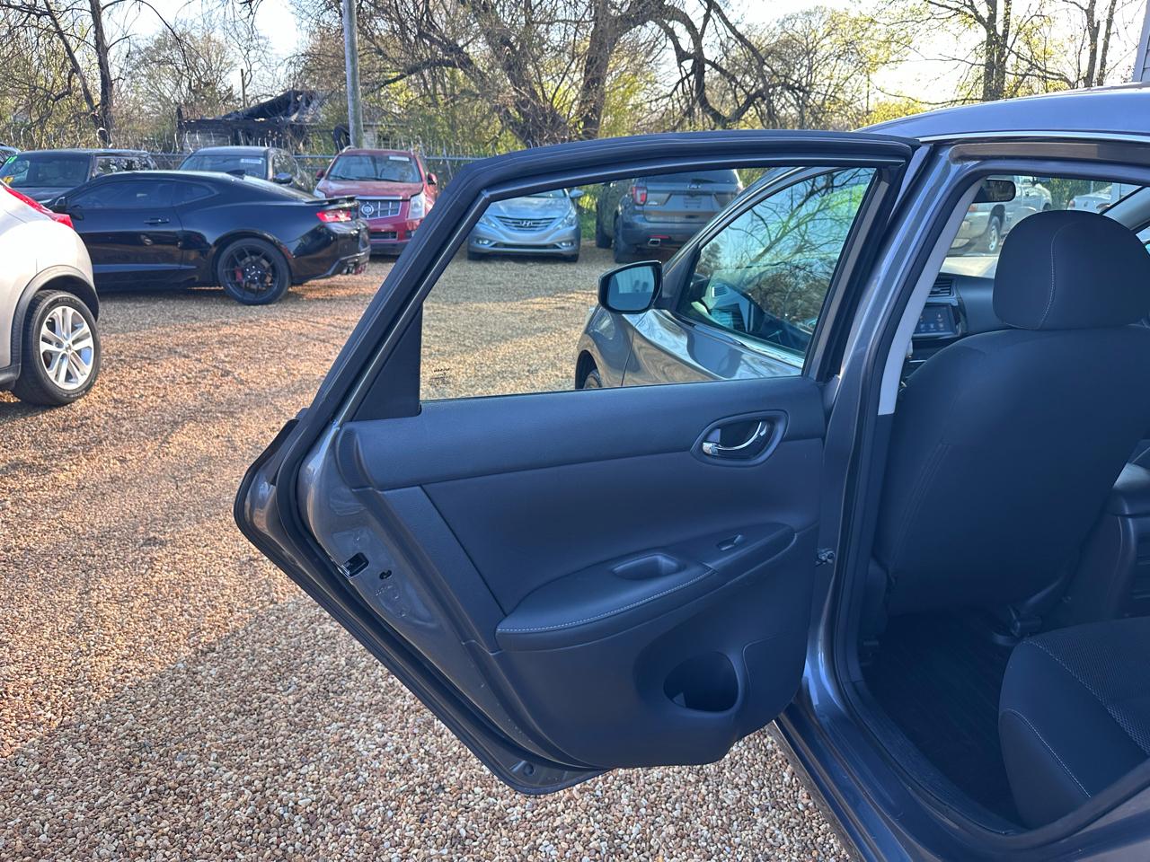 Nissan Sentra S CVT 2019