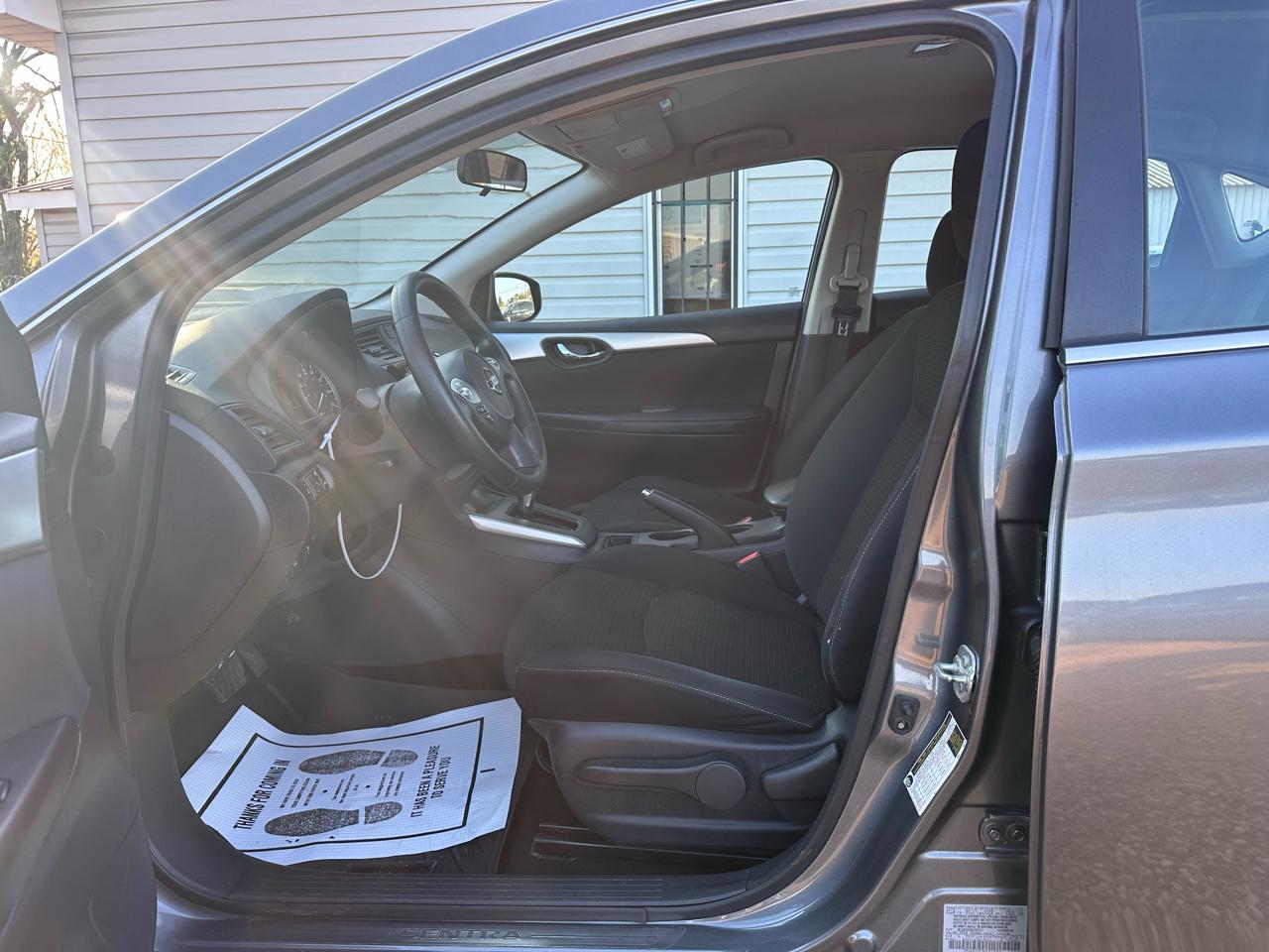 Nissan Sentra S CVT 2019