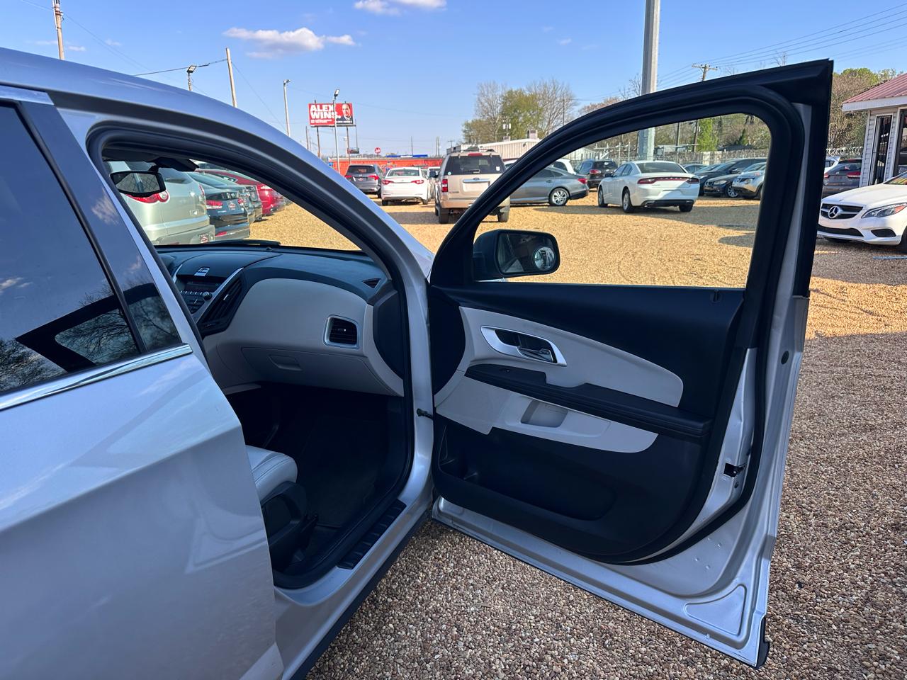 Chevrolet Equinox LS FWD 2010