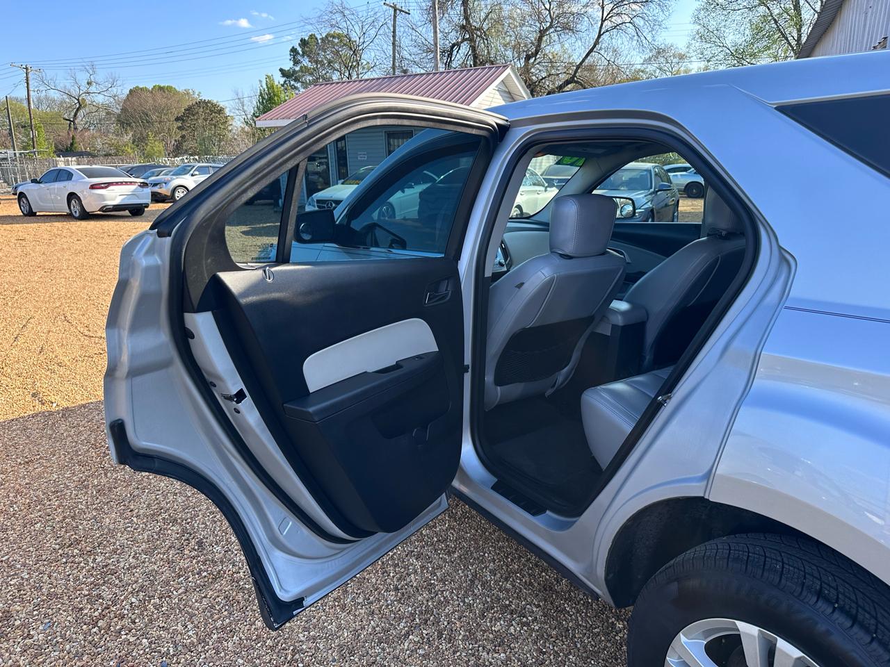 Chevrolet Equinox LS FWD 2010