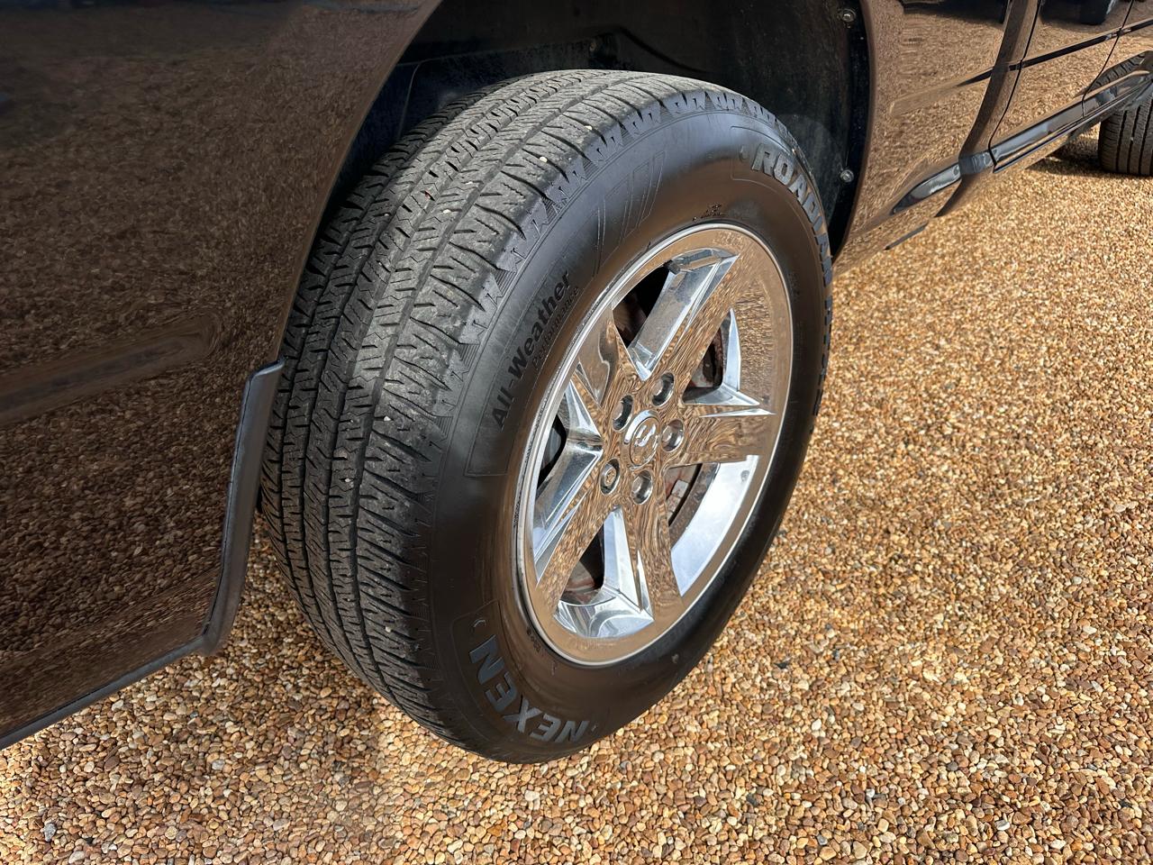 RAM 1500 Tradesman Quad Cab 2WD 2017