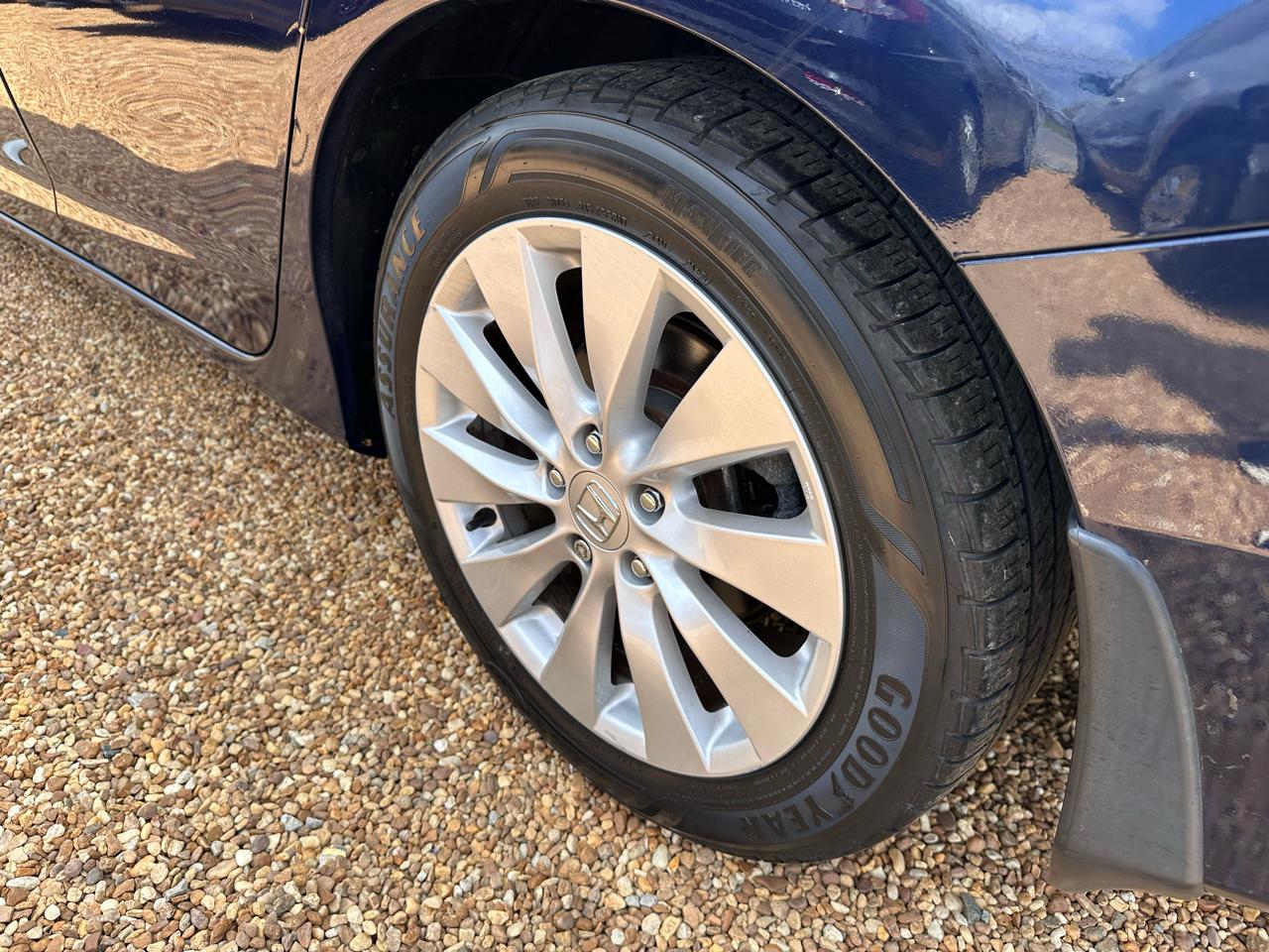 Honda Accord EX Sedan CVT 2013