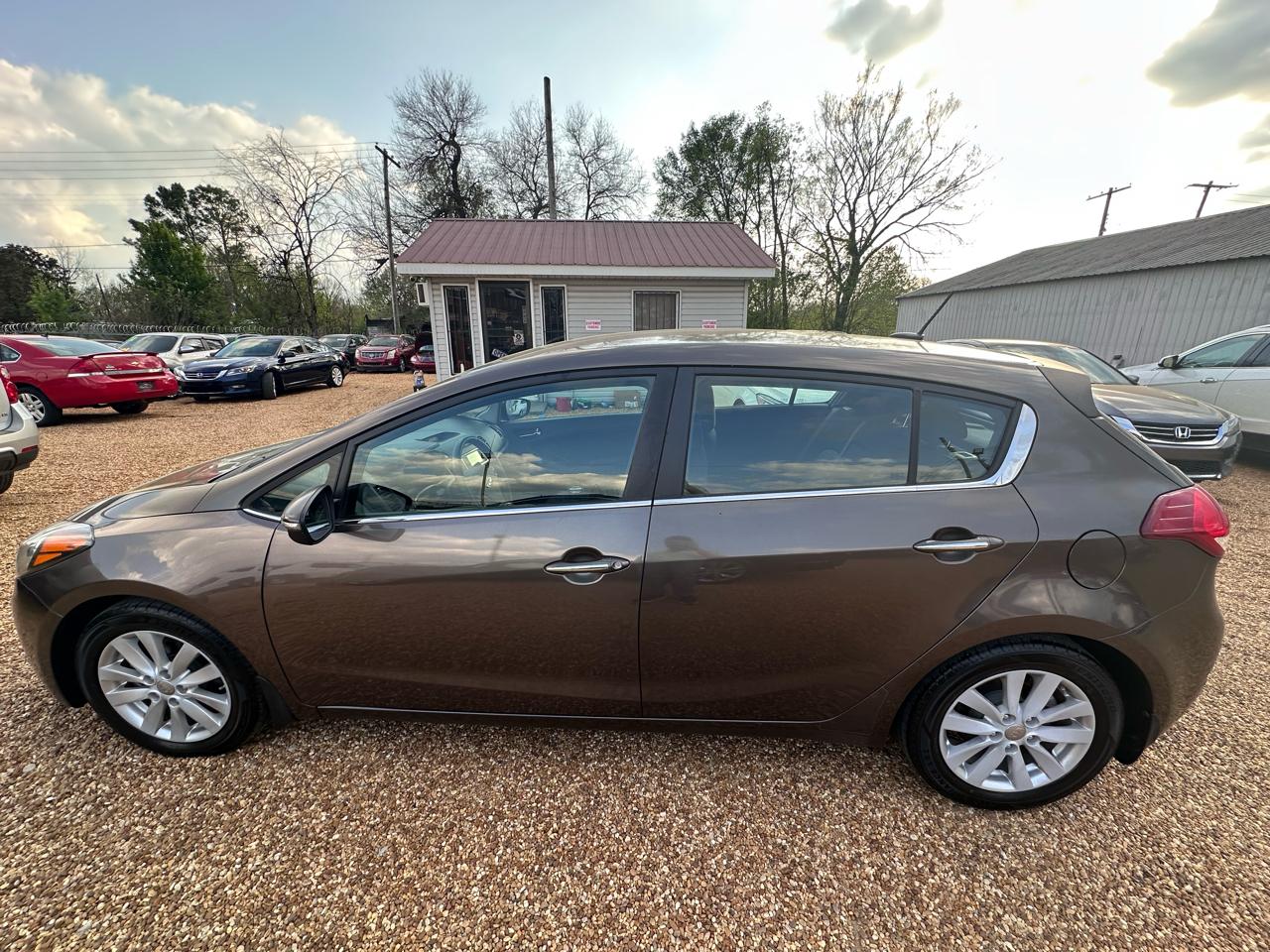 Kia Forte 5-Door EX 2015