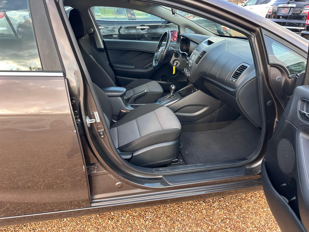 Kia Forte 5-Door EX 2015