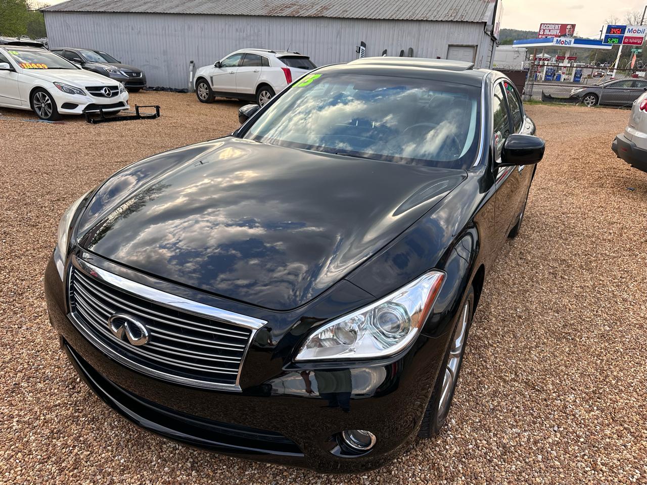 Infiniti M 37 2013