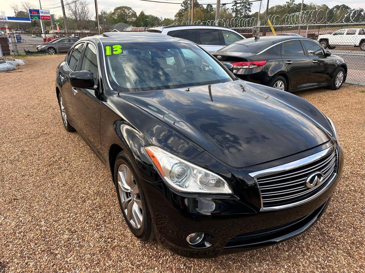 Infiniti M 37 2013