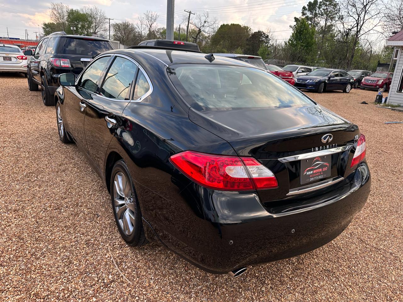 Infiniti M 37 2013