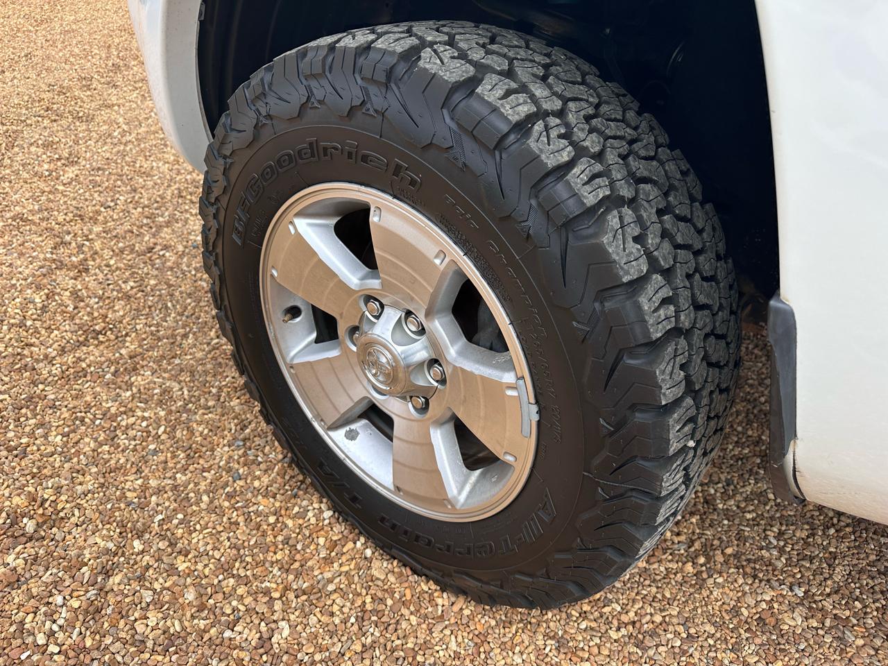 Toyota Tacoma Double Cab Long Bed V6 Auto 4WD 2006