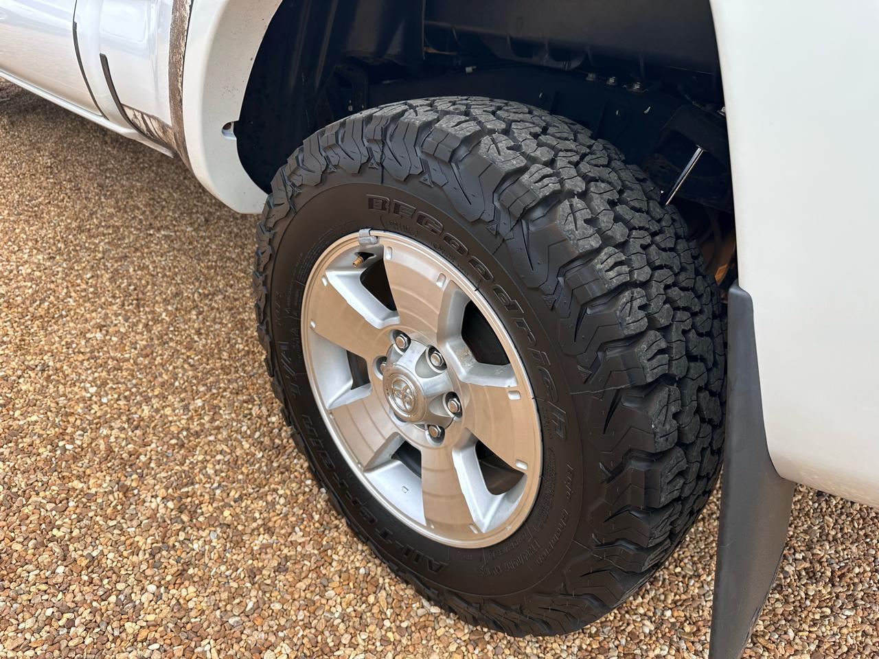 Toyota Tacoma Double Cab Long Bed V6 Auto 4WD 2006