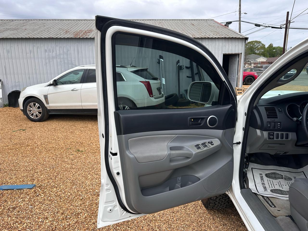 Toyota Tacoma Double Cab Long Bed V6 Auto 4WD 2006