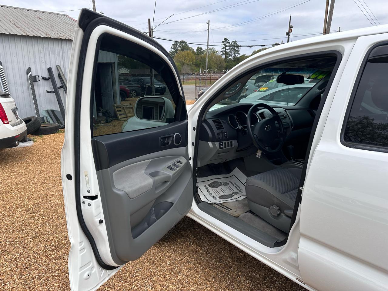 Toyota Tacoma Double Cab Long Bed V6 Auto 4WD 2006