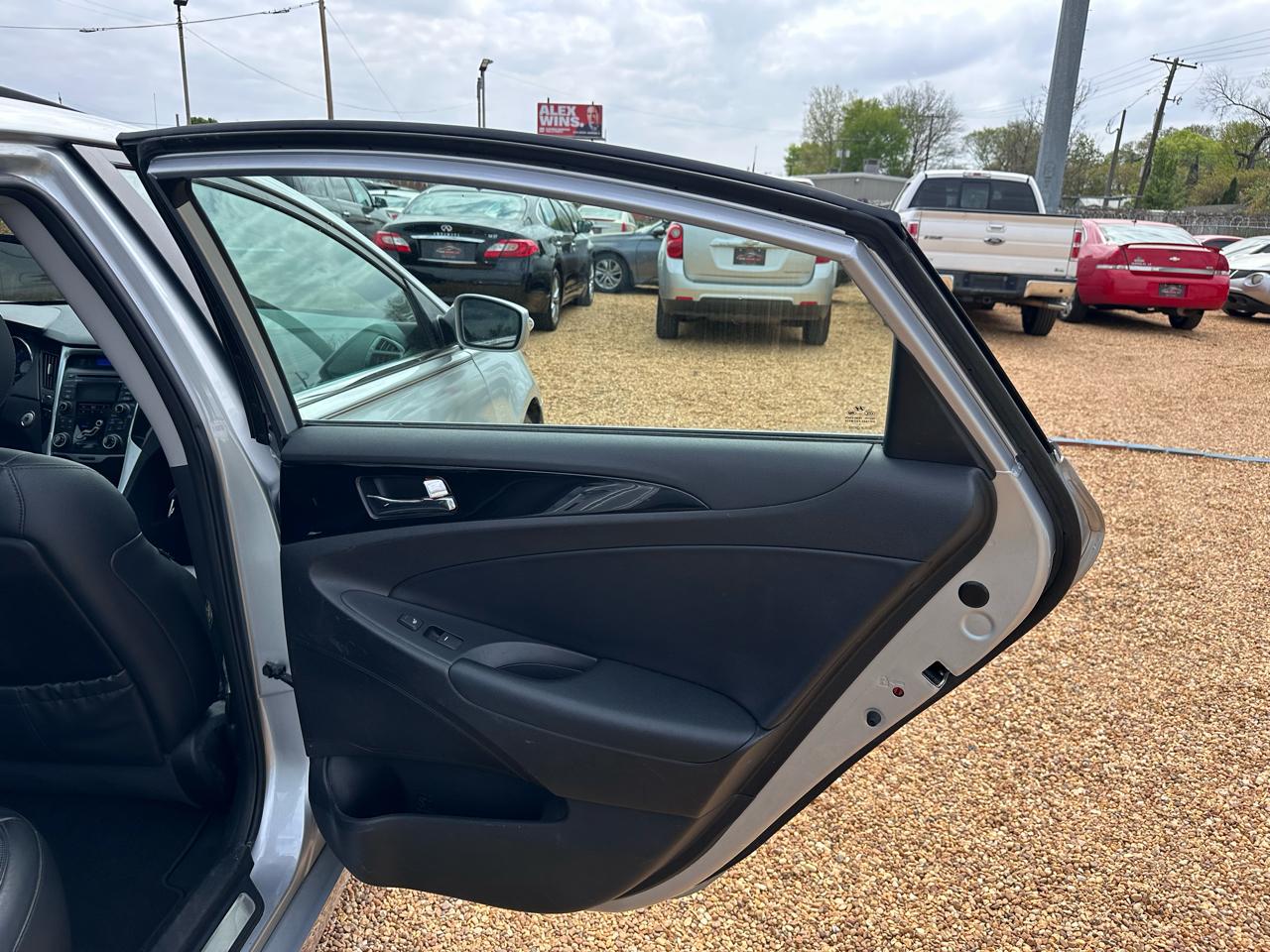 Hyundai Sonata Limited Auto 2012