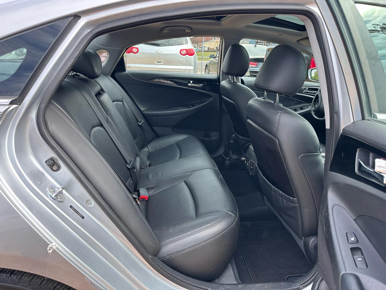 Hyundai Sonata Limited Auto 2012