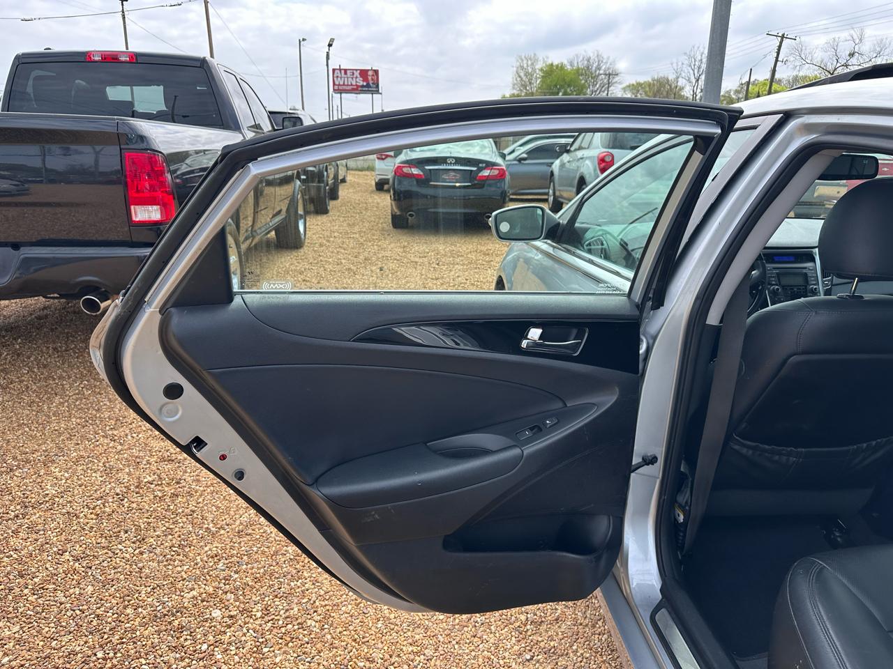 Hyundai Sonata Limited Auto 2012