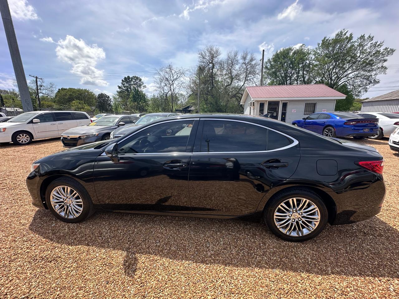 Lexus ES 350 Sedan 2014