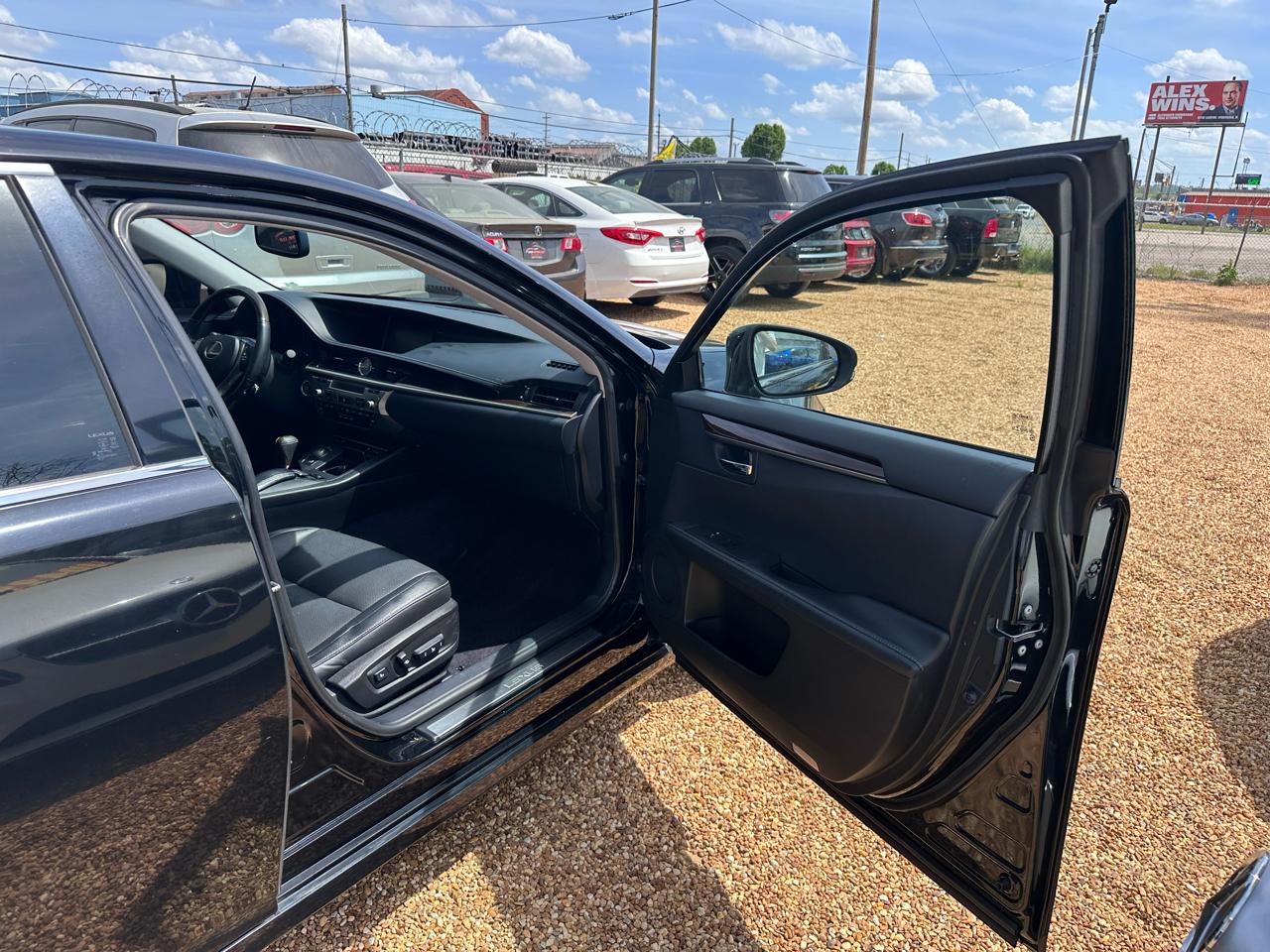 Lexus ES 350 Sedan 2014