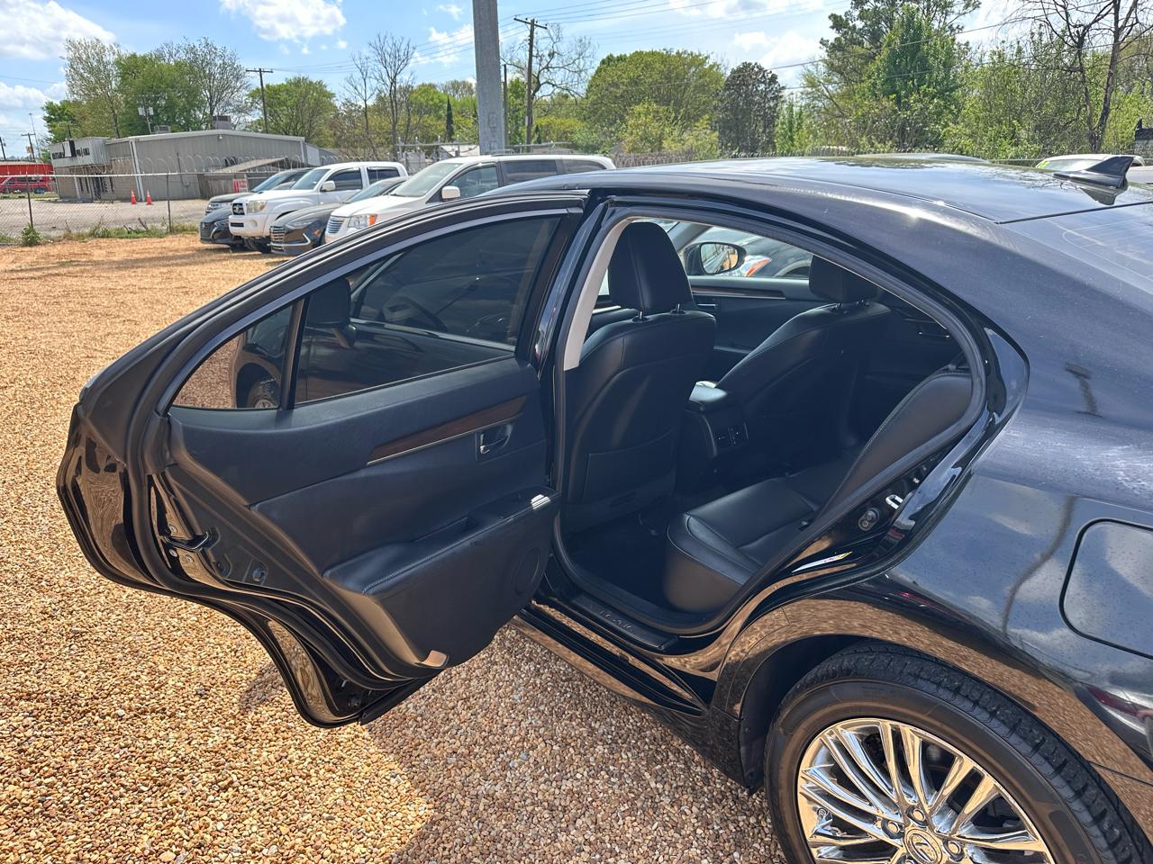 Lexus ES 350 Sedan 2014