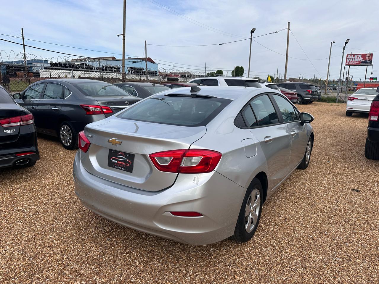 Chevrolet Cruze LS Auto 2017
