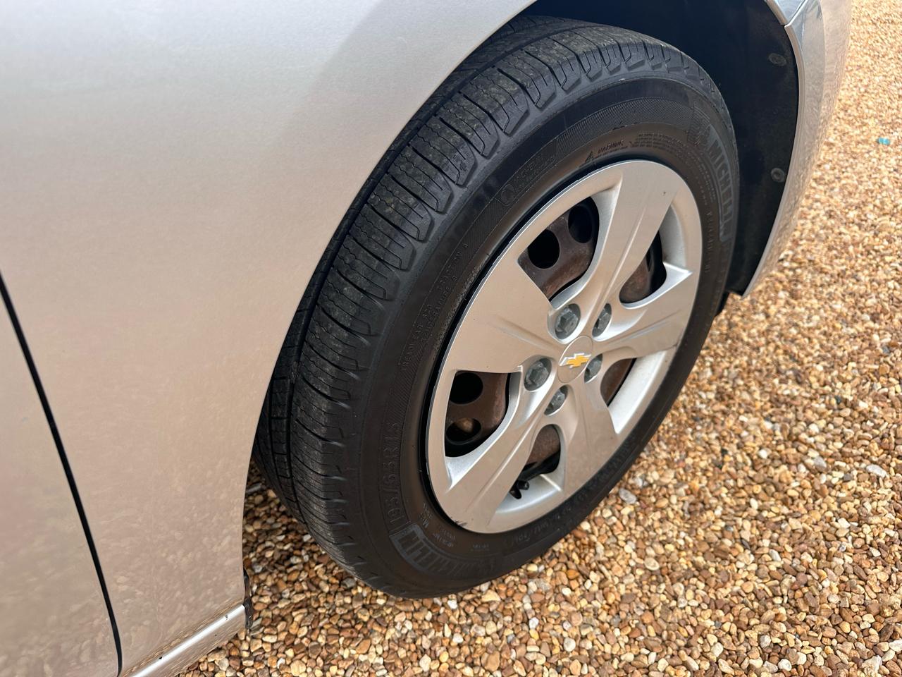 Chevrolet Cruze LS Auto 2017