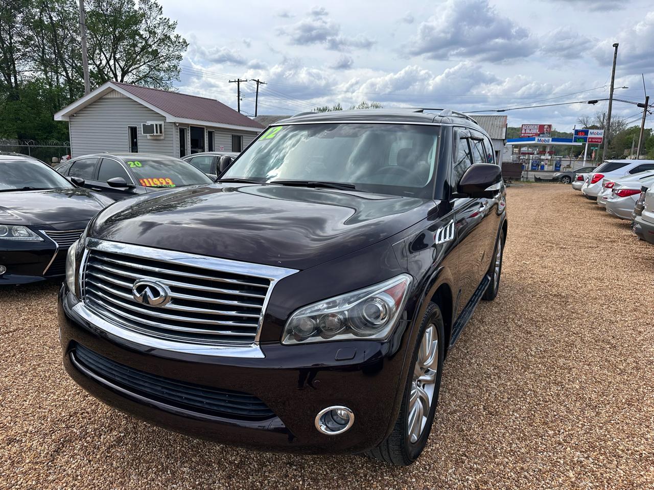 Infiniti QX56 2WD 2012