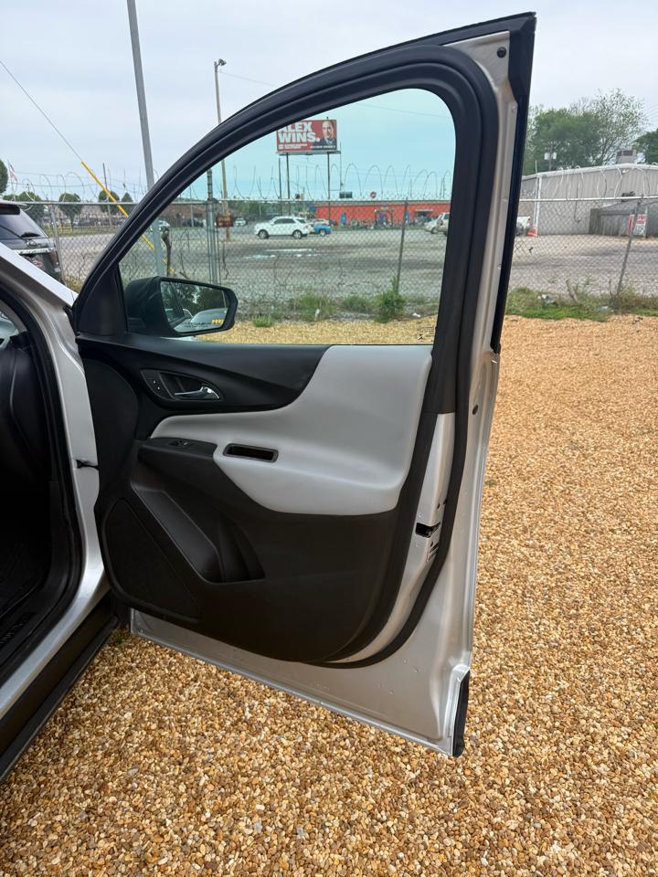 Chevrolet Equinox LS 2WD 2019