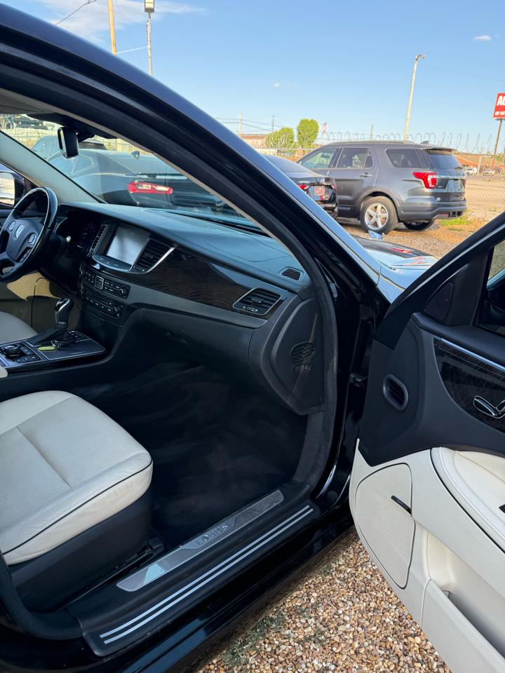 Hyundai Equus Signature 2014