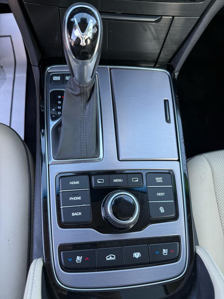 Hyundai Equus Signature 2014