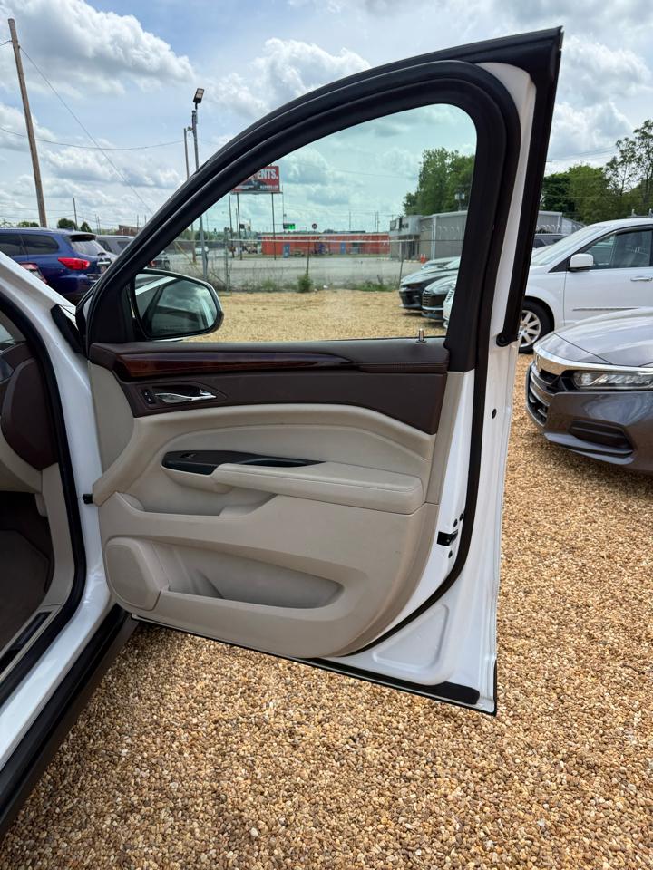 Cadillac SRX Luxury Collection FWD 2014