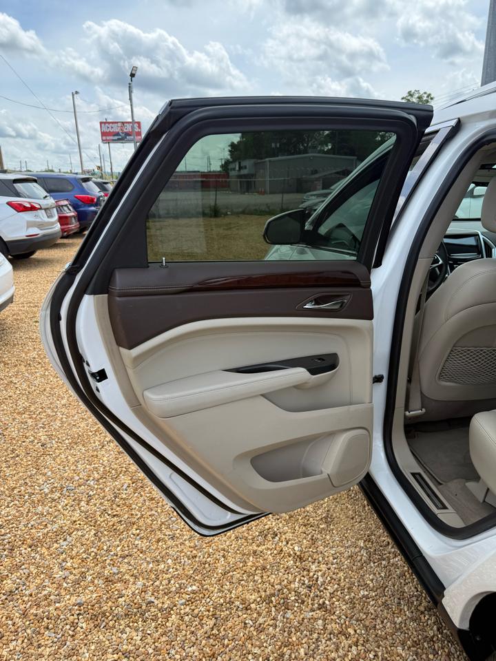 Cadillac SRX Luxury Collection FWD 2014