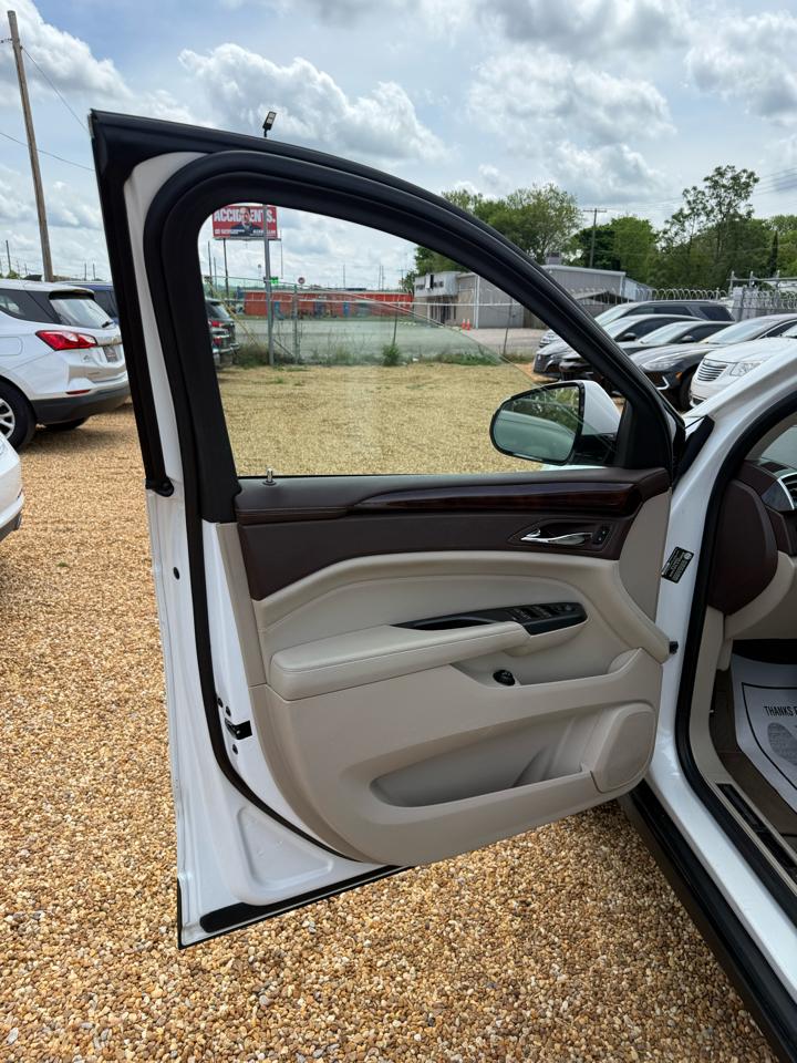 Cadillac SRX Luxury Collection FWD 2014