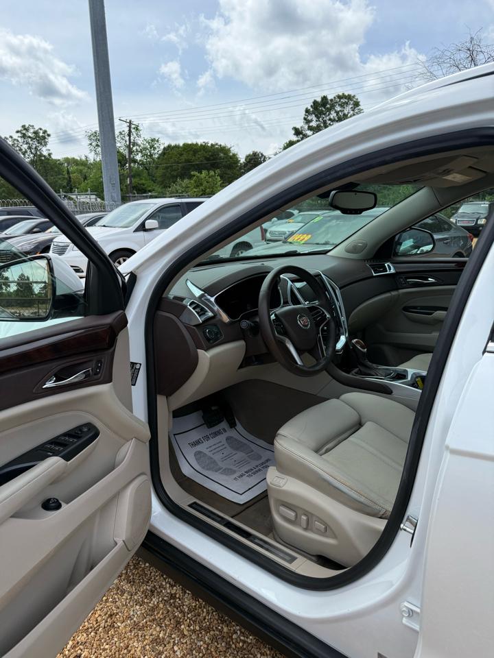 Cadillac SRX Luxury Collection FWD 2014